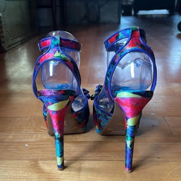 Gianni Bini Peep Toe Multicolored Heel Shoe Size 8.5 - Picture 4 of 10